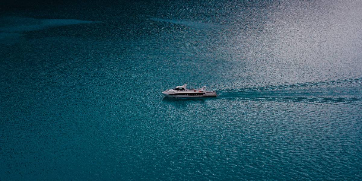 Which ferry company to choose from Ibiza to Formentera