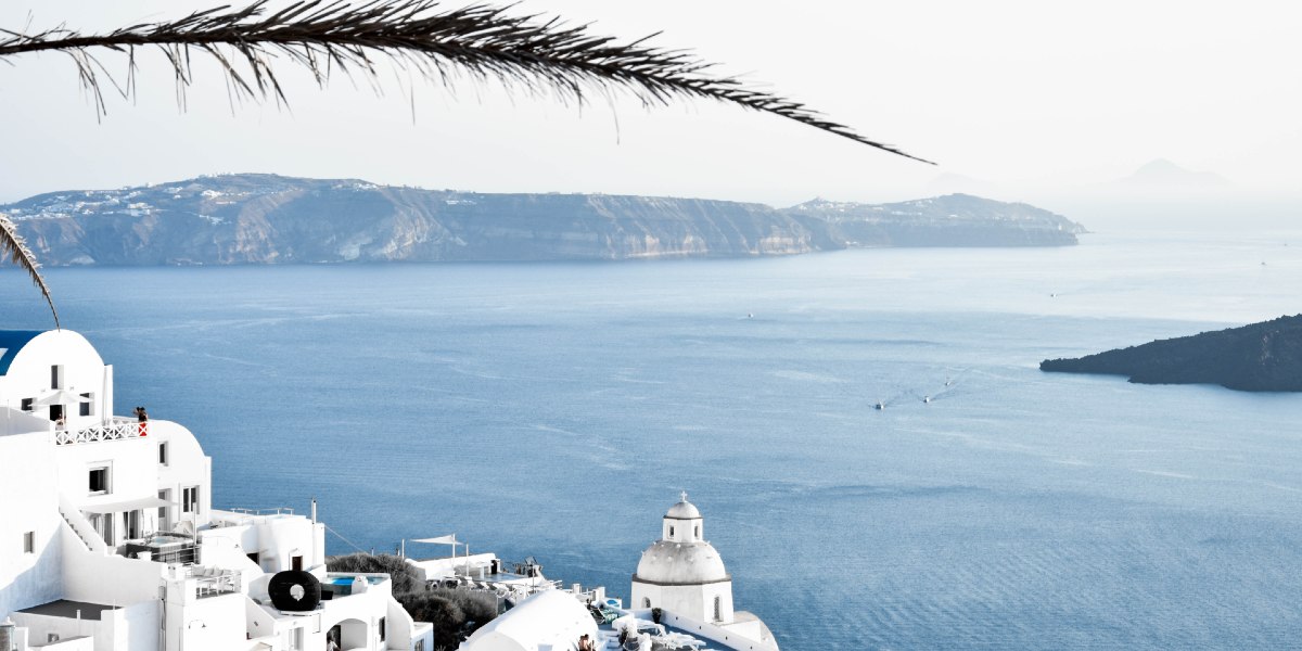 A Ferry(tale) to Santorini 2020